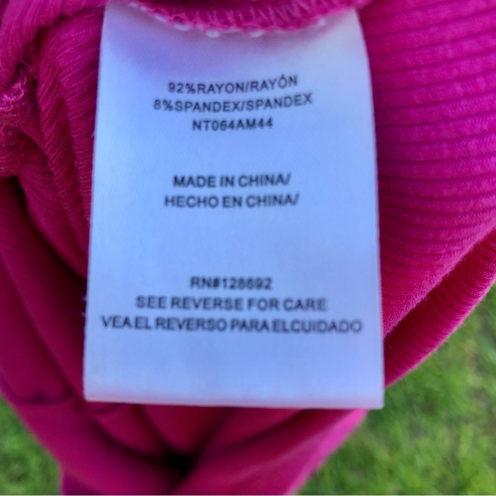 Madden NYC Crop Top Shirt V Point Hem Hankerchief Barbie Core Pink Juniors XL - Picture 7 of 8